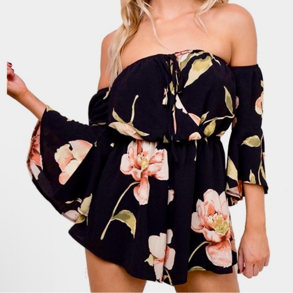 Luxxel Floral Off-Shoulder Romper - size S - Picture 1 of 8